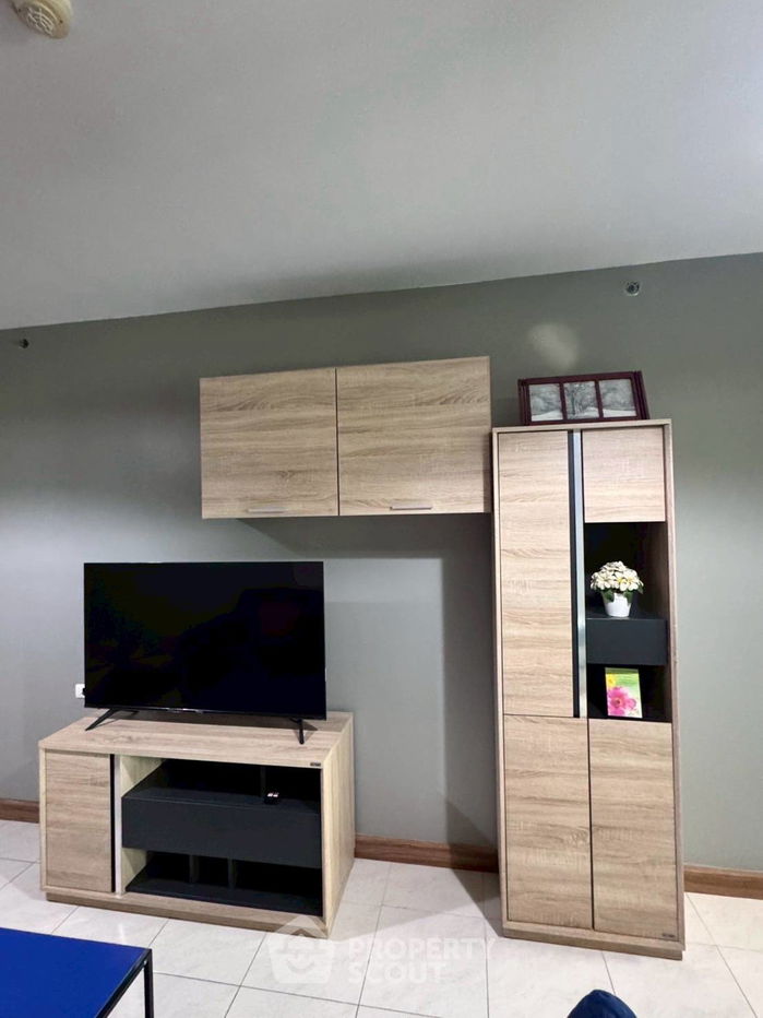 picture 1-BR Condo at Supalai Park Ekamai - Thonglor near ARL Ramkhamhaeng (ID 2216444) - 2/10