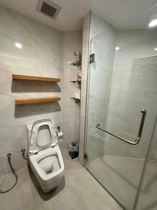 รูป 🔐#MT2405_188 🔐🗓️𝐅𝐨𝐫 𝐑𝐞𝐧𝐭 ( 94.29 𝐬𝐪𝐦. 1 bedroom / 2 bathroom / 1 living room / Large balcony ) 𝐒𝐢𝐥𝐨𝐦 𝐏𝐚𝐫𝐤 𝐕𝐢𝐞𝐰 - รูปที่ 12/17