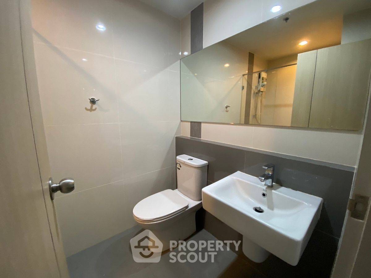 picture 2-BR Condo at Amber By Eastern Star near MRT Yaek Tiwanon (ID 2217034) - 12/13