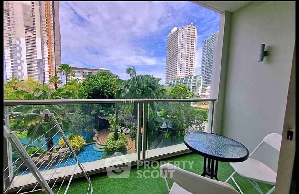 picture Studio Condo at The Riviera Wongamat close to Sanctuary of Truth (ID 2215096) - 7/12