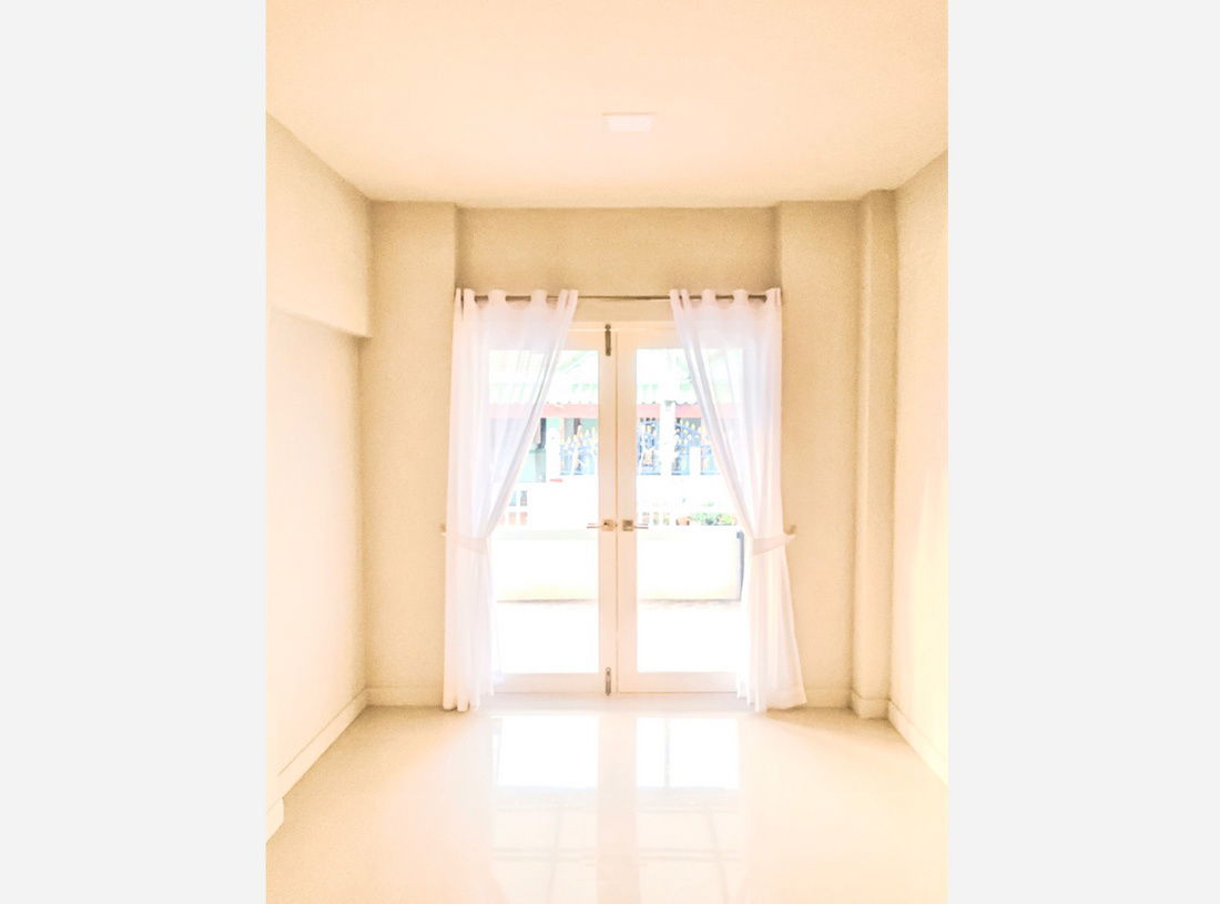 รูป Call : 095-155-6591 หมู่บ้านศรีราชาทาวเวอร์ 2 ถนนเก้ากิโล บ้านแฝด 36 ตารางวา 2 นอน รีโนเวทใหม่ทั้งหลัง โดยวิศวกรมืออาชีพ ใช้วัสดุอย่างดี เกรดพรีเมี่ยม - รูปที่ 9/13