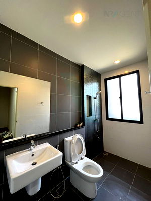Townhouses for sale : 📌 For Sell Town house BAAN KLANG MUANG RAMA 9-KRUNGTHEP KREETHA 3-story 2 bedroom 3 bathroom