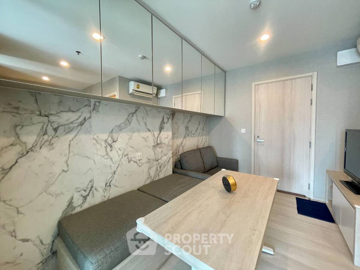 picture 1-BR Condo at Life Asoke near ARL Makkasan (ID 1464712) - 9/12