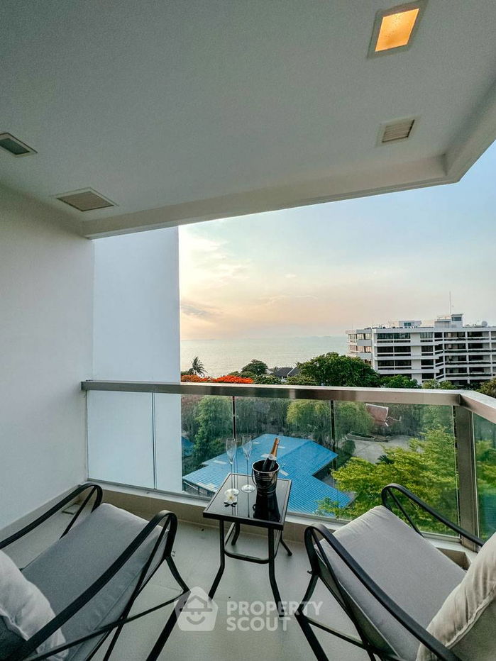 picture 2-BR Condo at The Palm - Wongamart Beach close to Sanctuary of Truth (ID 1552358) - 4/4