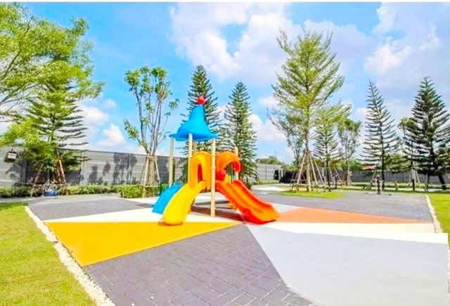picture fully furnished electrical appliances Suvarnabhumi Inter Sch Singapore 2.8km. For rent 2-storey - 6/8