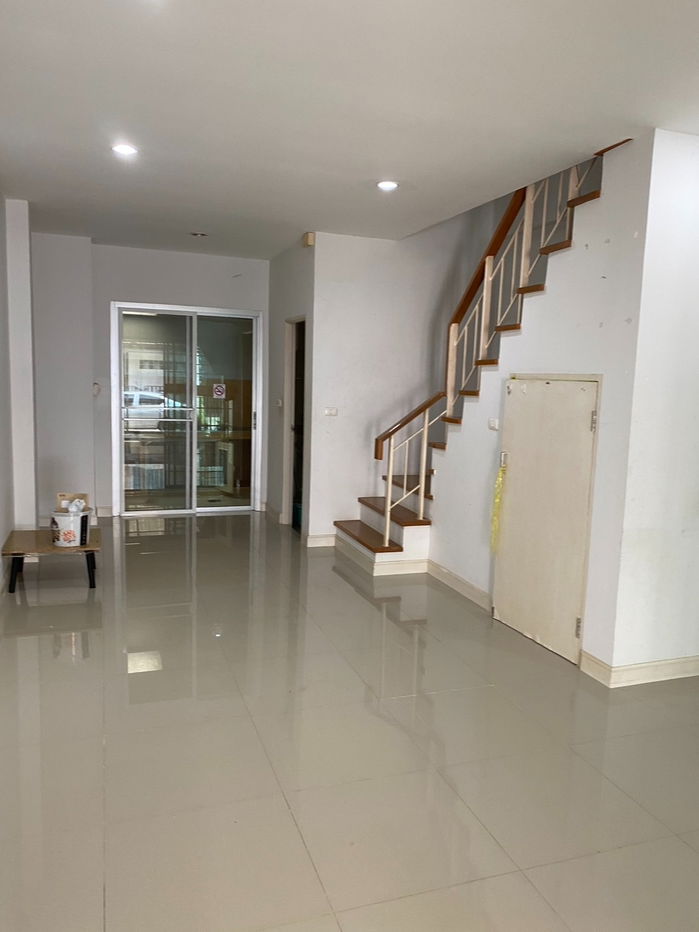 picture Sinnakorn Ville Village, Pracha Uthit-Khu Sang, 2-storey townhouse (2 bedrooms, 2 bathrooms, 1 parking space) - 2/5