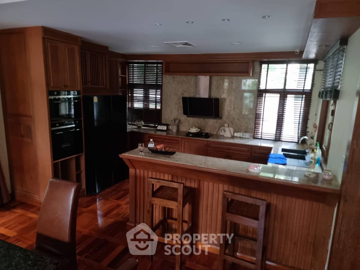 รูป บ้าน 4-ห้องนอน ที่ วิวทะเล มารีนา ใกล้ เมืองพัทยา (ID 1316474) - รูปที่ 6/49