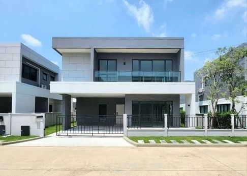 P0092 ขาย บ้านใหม่ Centro บางนา ใกล้เมกะบางนา