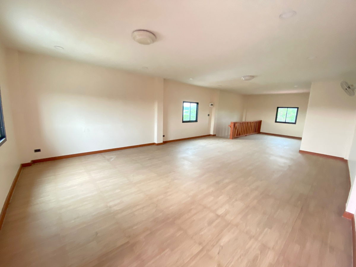 picture Commercial building for rent, 3 floors, decorated, ready to move in - 15/17