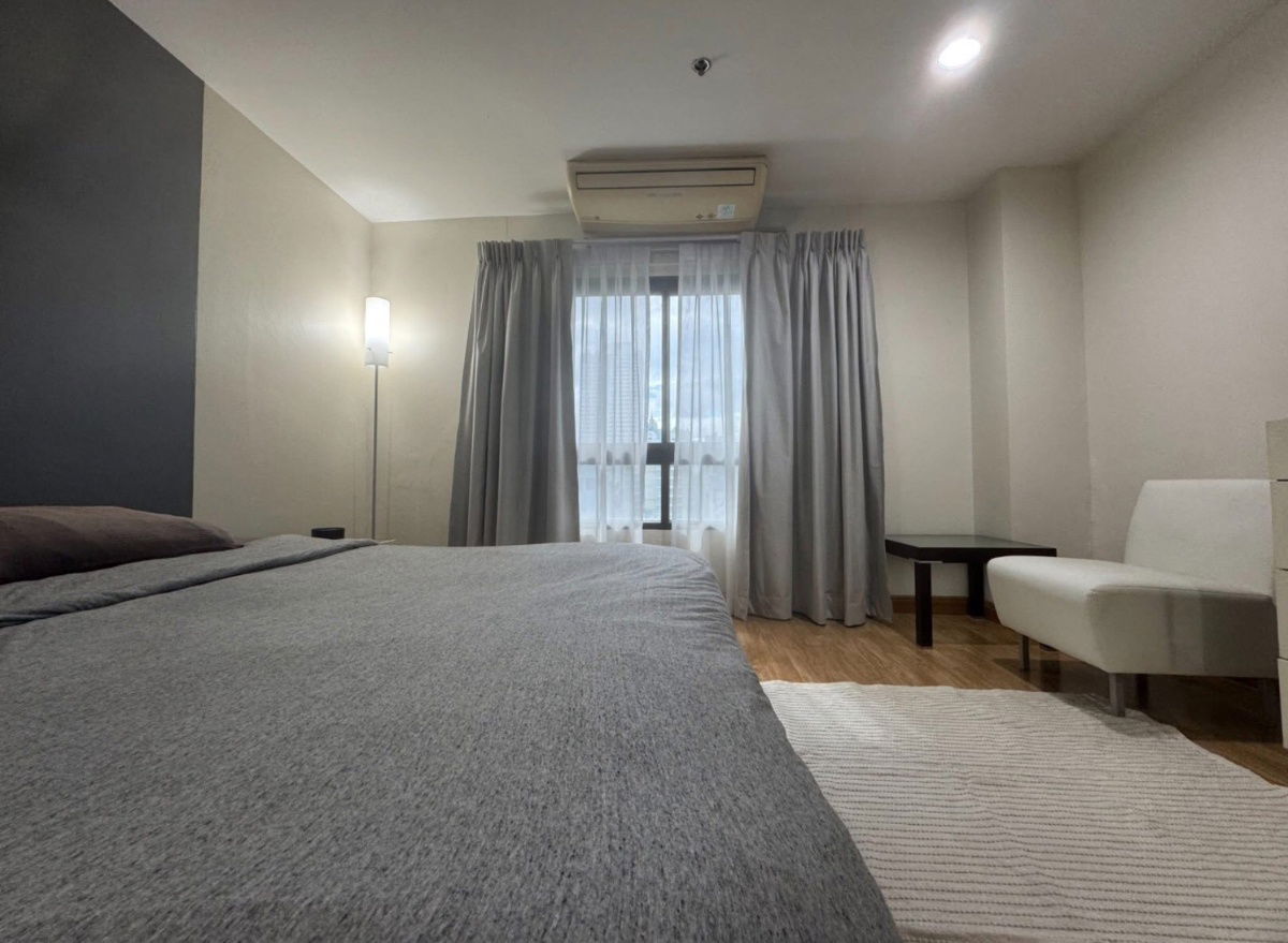 picture  Baan                         Ploenchit  - 2/13