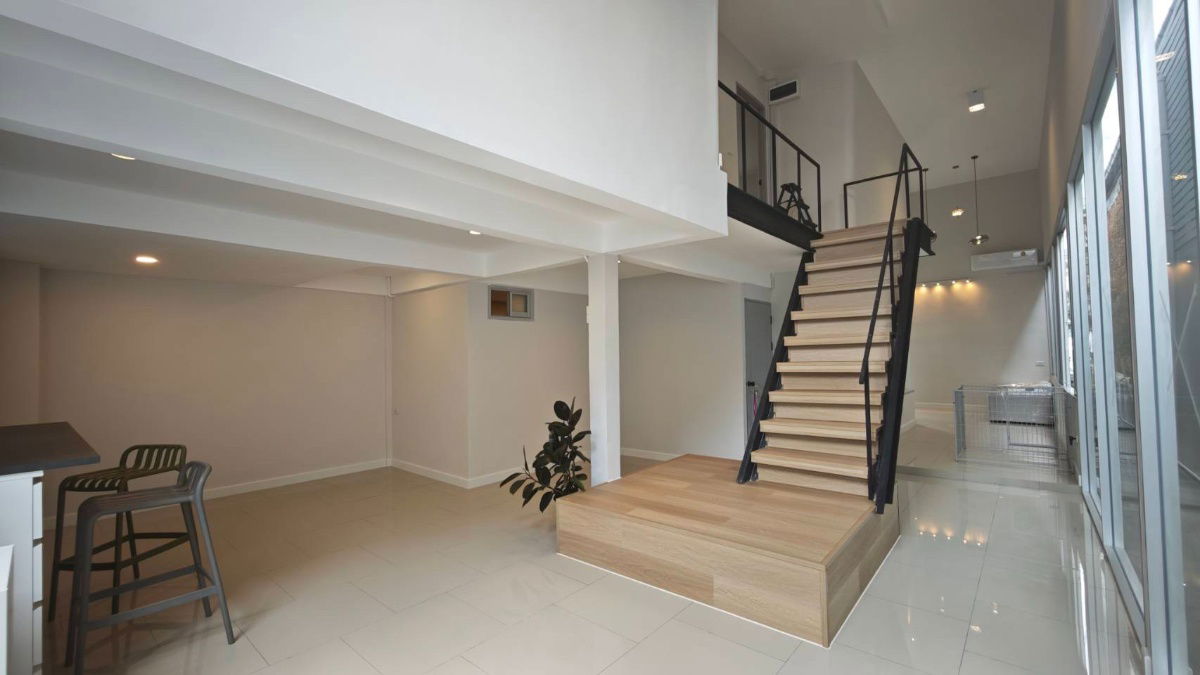 รูป [ขาย] บ้านแฝดรีโนเวทใหม่ย่านลาดพร้าว-โชคชัย4 บ้านหลังใหญ่  บรรยากาศอบอุ่น - รูปที่ 6/31
