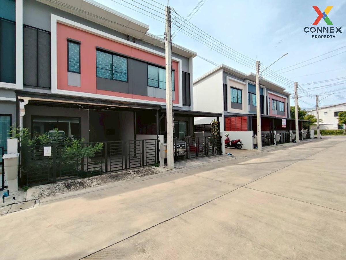 รูป ขายทาวน์เฮ้าส์/ทาวน์โฮม  สิริ เพลส เพชรเกษม-สาย 4 สวนหลวง กระทุ่มแบน สมุทรสาคร CX-124218 ✅ ทักไลน์ @connexproperty ตอบทันที ทีมงานมืออาชีพ ✅  - รูปที่ 2/12