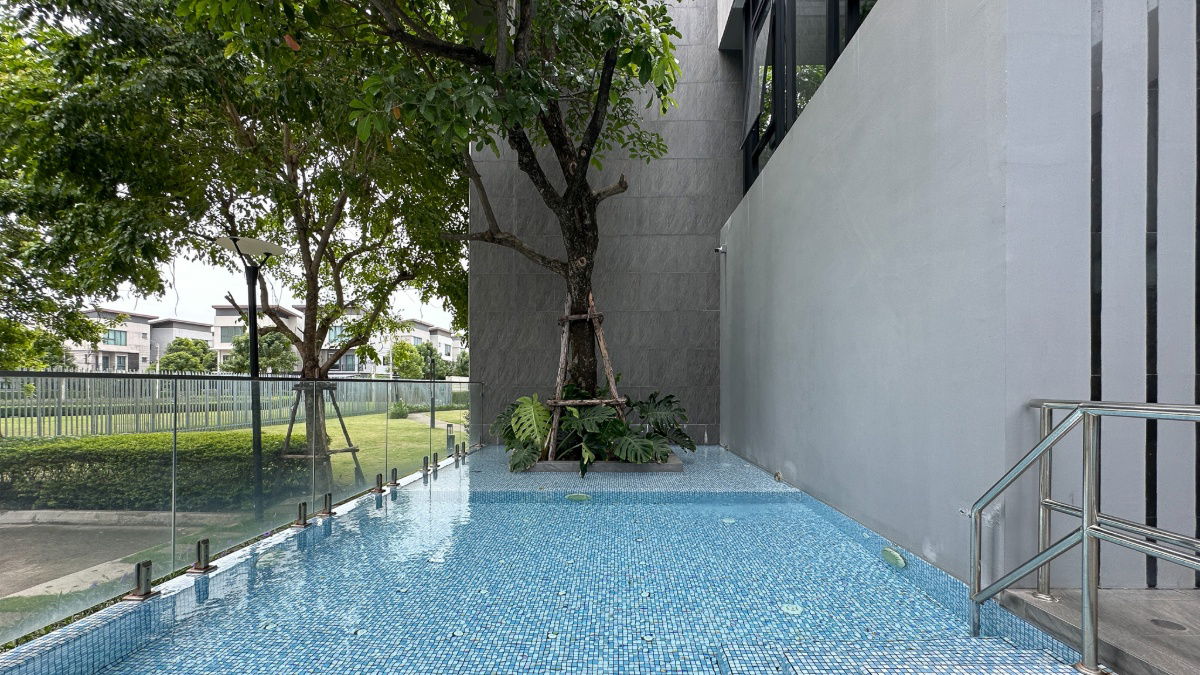 รูป ขายบ้านกลางเมือง พระราม 9 - กรุงเทพกรีฑา ทาวน์โฮมทำเลดี สวยพร้อมอยู่ เพียง 4.19 ล้านบาท!  - รูปที่ 51/51