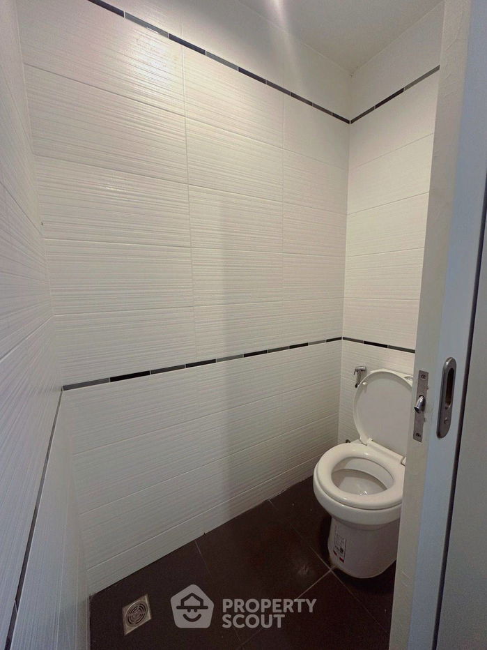 รูป คอนโด 2-ห้องนอน ที่ เซ็นทริค ซี พัทยา ใกล้ พัทยากลาง (ID 2139717) - รูปที่ 3/9