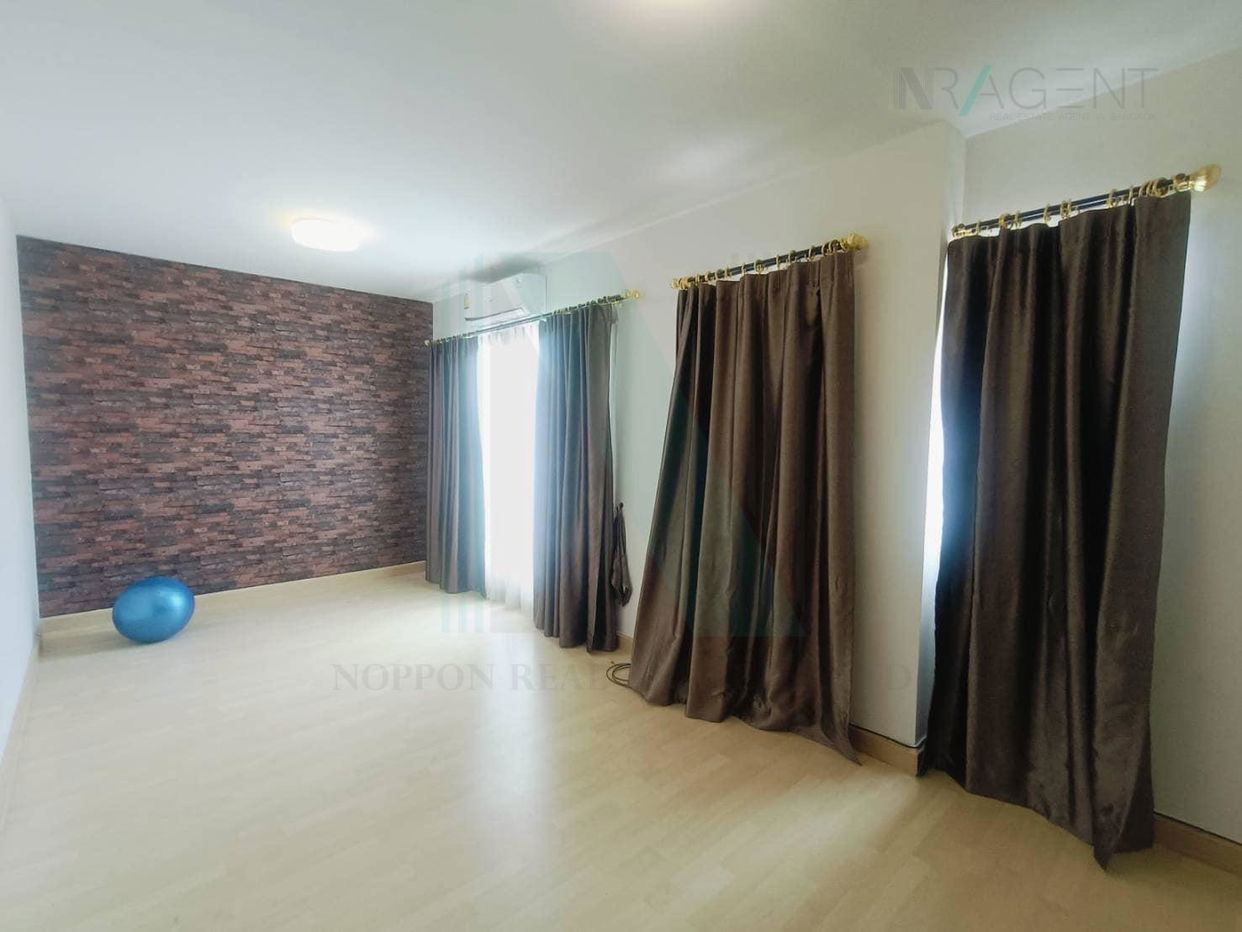 picture 🚩 For Sell Town house THE CONNECT ONNUT-WONGWAEN 2-story 3 bedroom 2 bathroom - 7/8