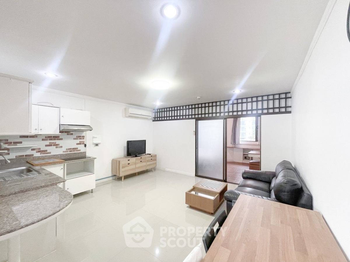 รูป คอนโด 1-ห้องนอน ที่ ศุภาลัย เพลส สุขุมวิท 39 ใกล้ BTS พร้อมพงษ์ (ID 1518931) - รูปที่ 1/6