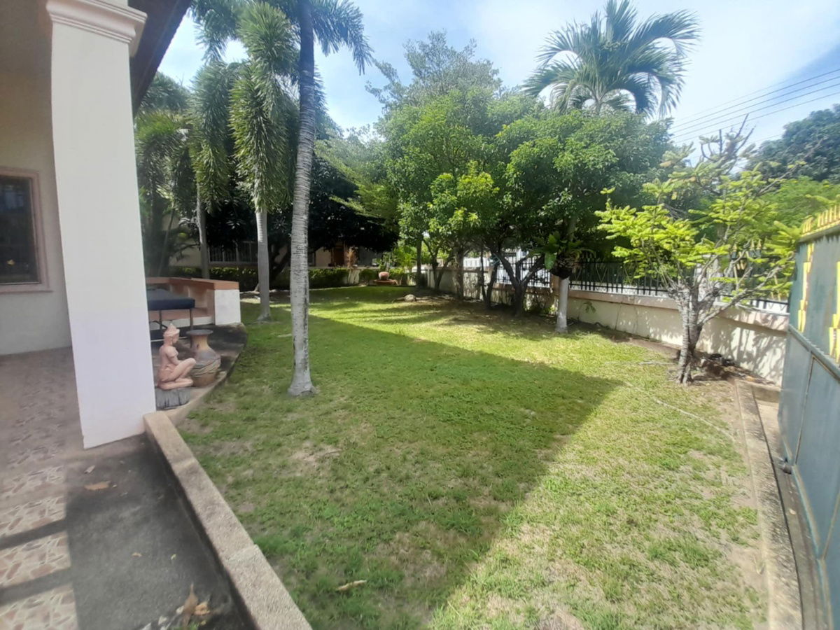 picture Selling Pornthep garden ville  3.99 million - 16/16