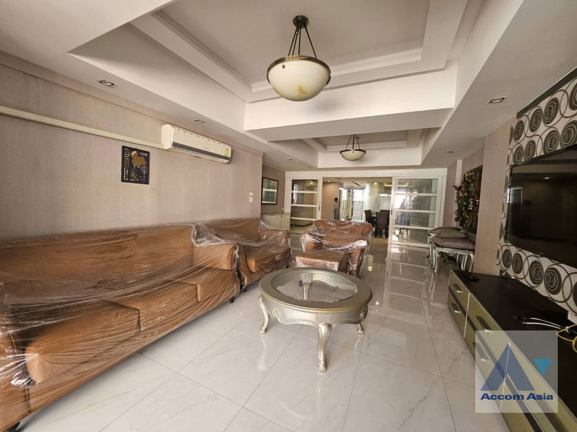 picture 🔼🔽 AccomA 📩 Pet friendly 2 BR Condominium @Premier Condominium (AA24918) - 1/12