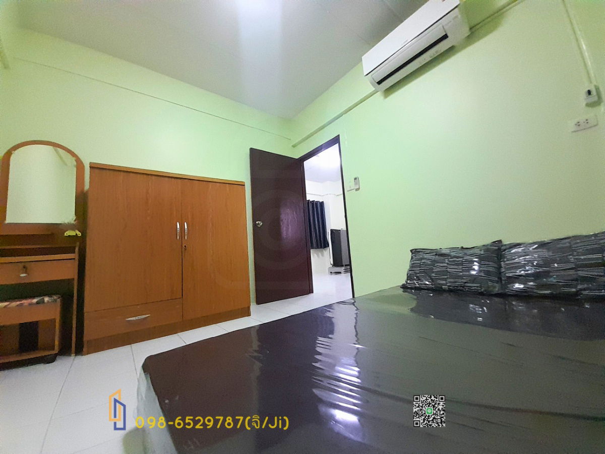 picture Room for rent 3,800 baht per month (excluding common fees) - 8/12