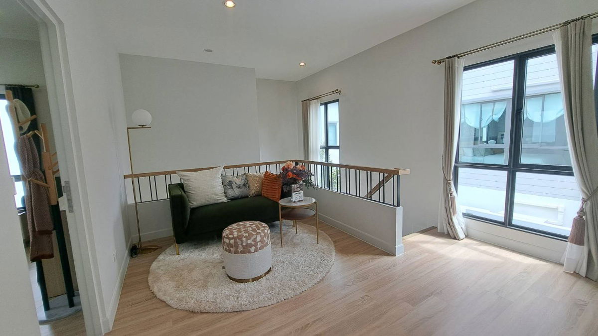 picture House For Sale Modern Farmhouse at Sansiri Prachauthit90 - 13/16