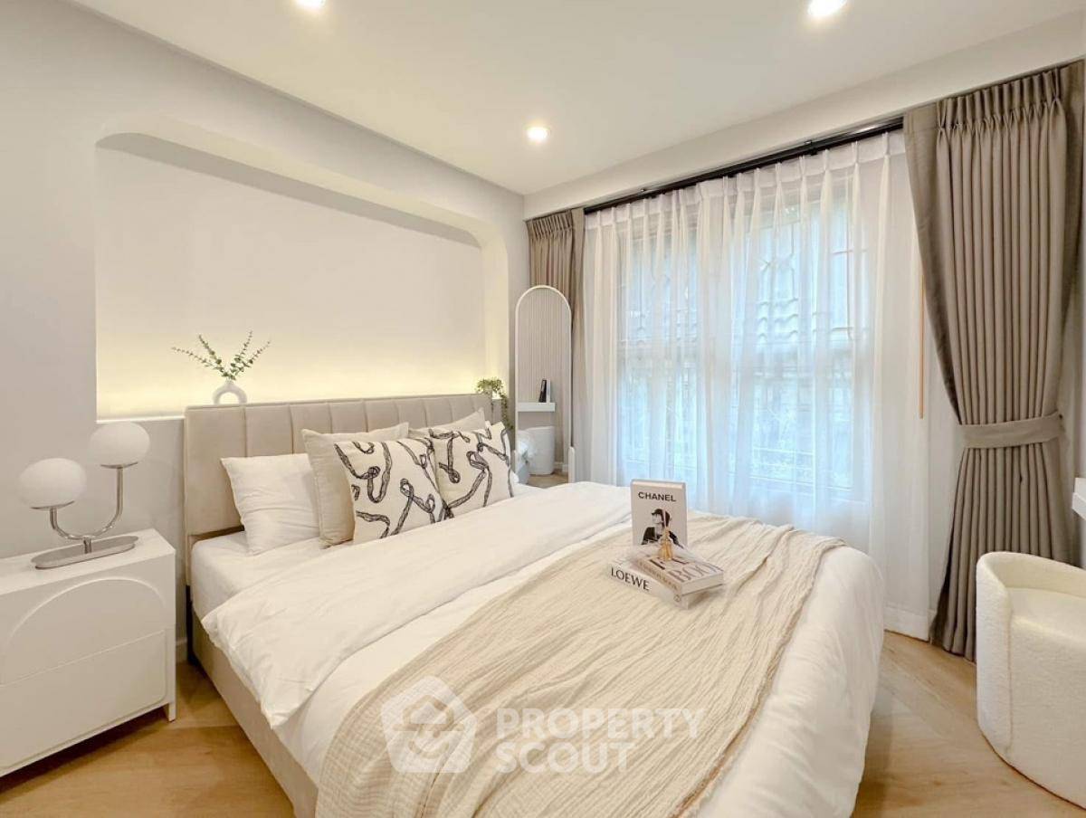 picture 2-BR Condo at Park View Viphavadi 4 in Don Mueang (ID 2209342) - 3/8
