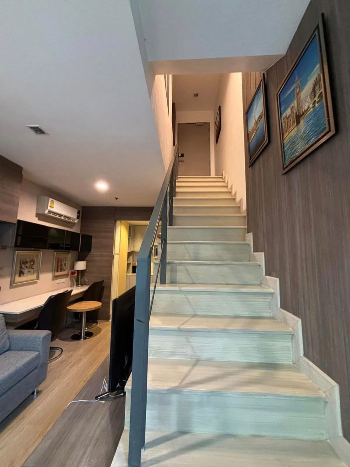 รูป ให้เช่าคอนโดห้อง Duplex IDEO Mobi Sukhumvit 81 ใกล้ BTS อ่อนนุช | ติดต่อคุณทีเค Line ID @637ilhsj - รูปที่ 2/22