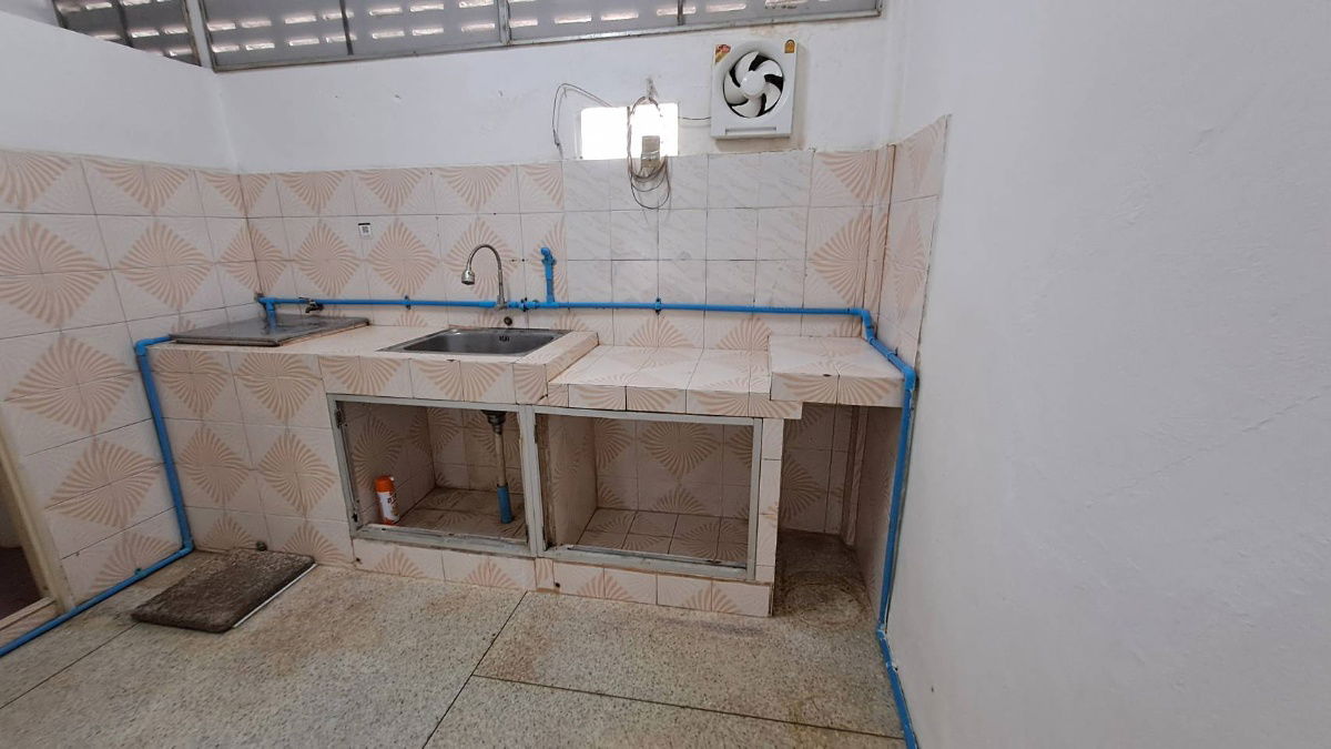 picture 🏡 Townhouse for Rent – On Nut 44 | Rungaroon Village | 2 Beds, 2 Baths | 9,000 THB/Month - 6/18