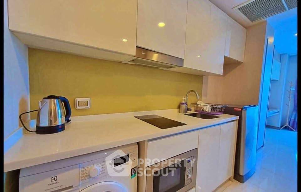 picture Studio Condo at The Riviera Wongamat close to Sanctuary of Truth (ID 2215096) - 4/12
