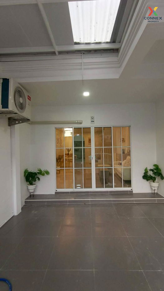picture For Sale Townhouse/Townhome  , Sena Vila 91 , newly renovated , Pracha Thipat , Thanyaburi , Pathum Thani , CX-113292 ✅ Live chat with us ADD LINE @connexproperty ✅  - 2/12