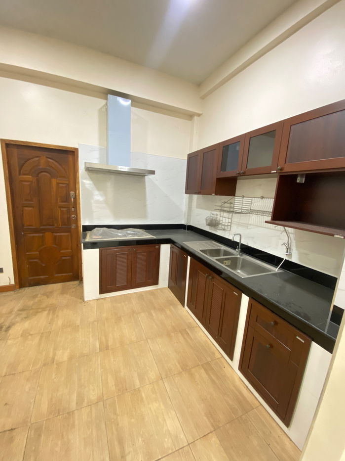 picture Commercial building for rent, 3 floors, decorated, ready to move in - 4/17