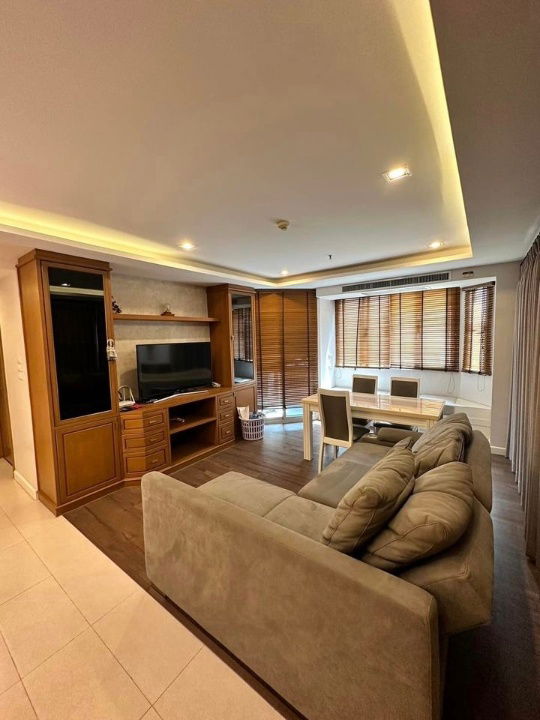 รูป 🔐#MT2405_188 🔐🗓️𝐅𝐨𝐫 𝐑𝐞𝐧𝐭 ( 94.29 𝐬𝐪𝐦. 1 bedroom / 2 bathroom / 1 living room / Large balcony ) 𝐒𝐢𝐥𝐨𝐦 𝐏𝐚𝐫𝐤 𝐕𝐢𝐞𝐰 - รูปที่ 4/17