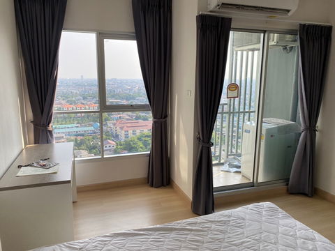BTS Talat Phlu 450 m. Price  11,200 Baht Condo Supalai Park Talat Phlu station ( Rental )