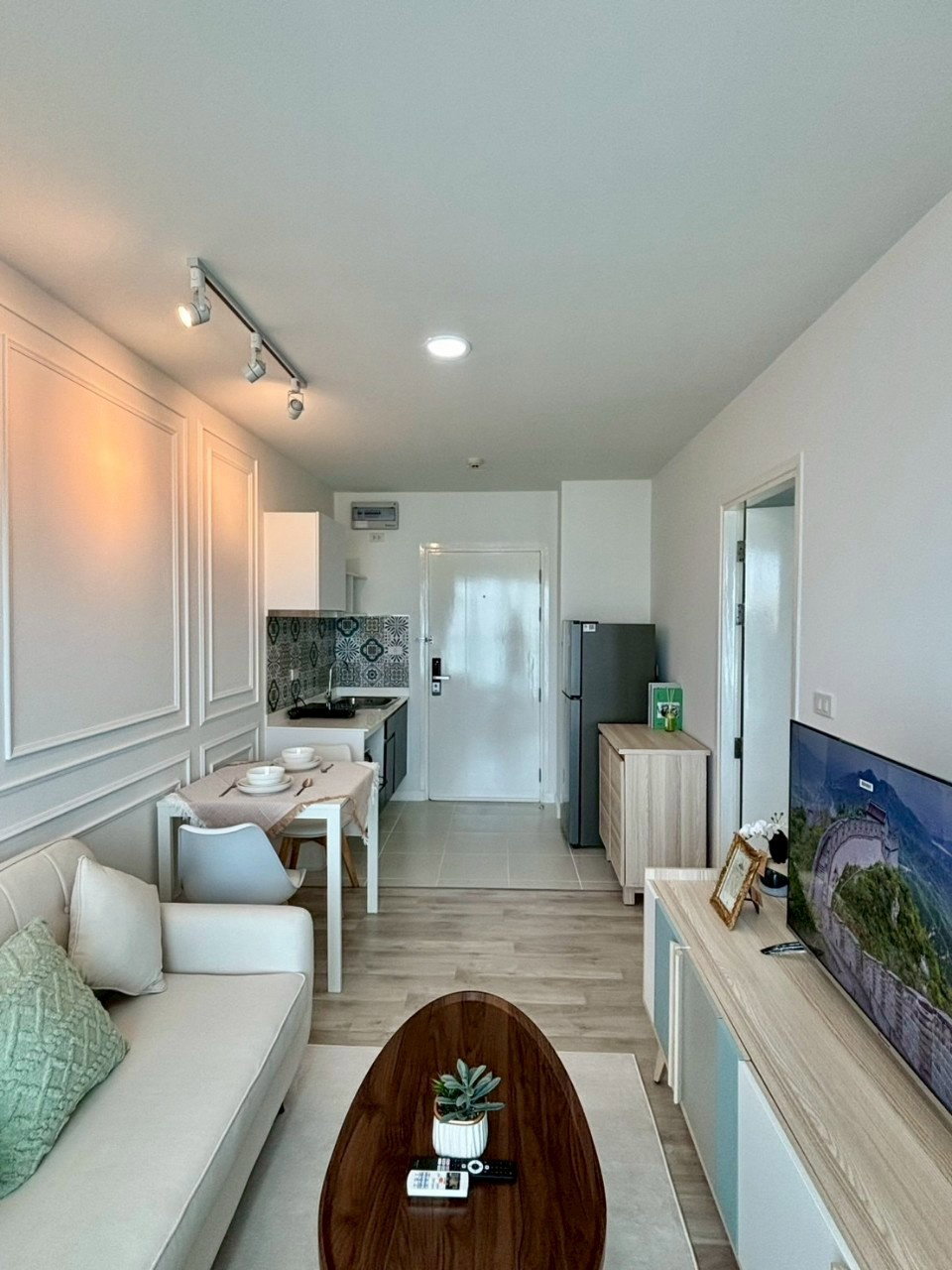 Zcape 3 Condominium For Sell WR-03538