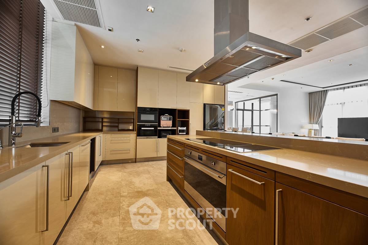 picture 4-BR Condo at HQ Thonglor near BTS Thong Lor (ID 996435) - 11/28