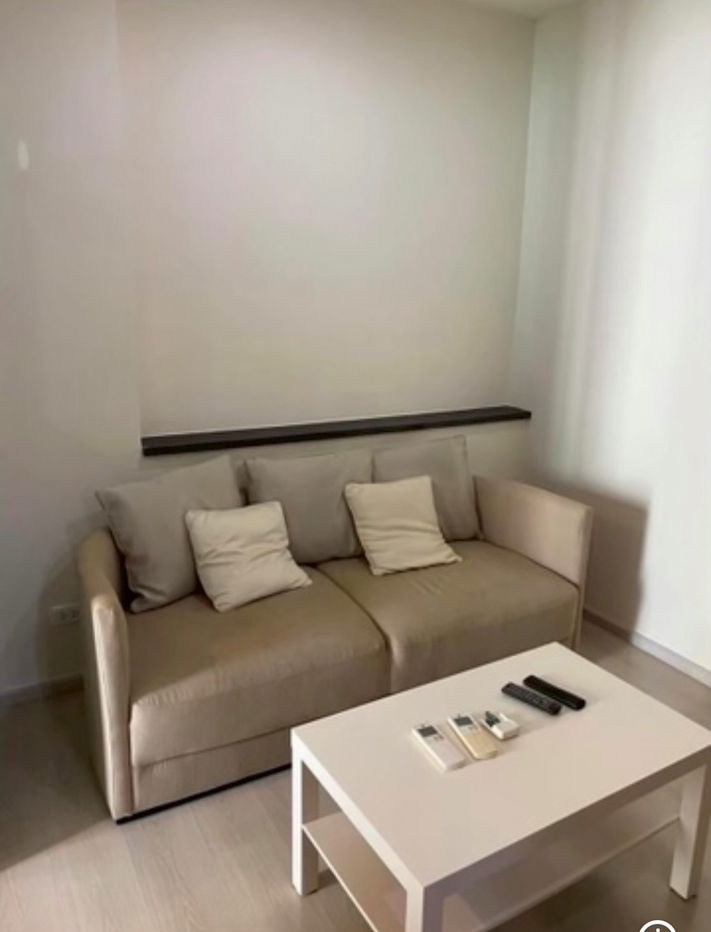 รูป Life Ratchadapisek (ไลฟ์ รัชดาภิเษก) (1bed1bath 32sqm) - รูปที่ 2/9