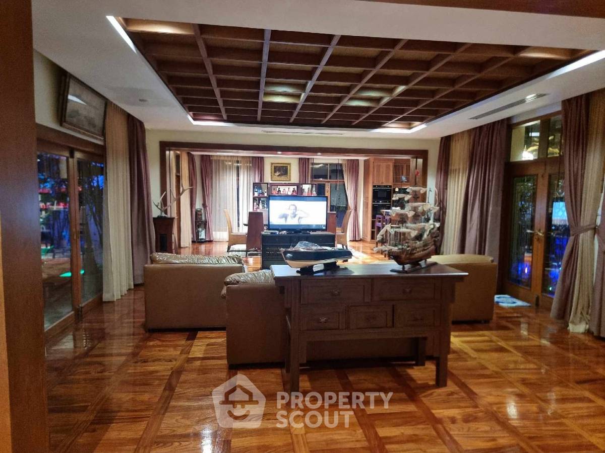 รูป บ้าน 4-ห้องนอน ที่ วิวทะเล มารีนา ใกล้ เมืองพัทยา (ID 1316474) - รูปที่ 43/49