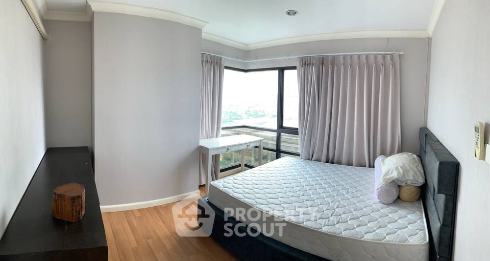picture 3-BR Condo at Lumpini Place Narathiwat-Chaopraya close to Phra Ram 3 (ID 384700) - 4/8
