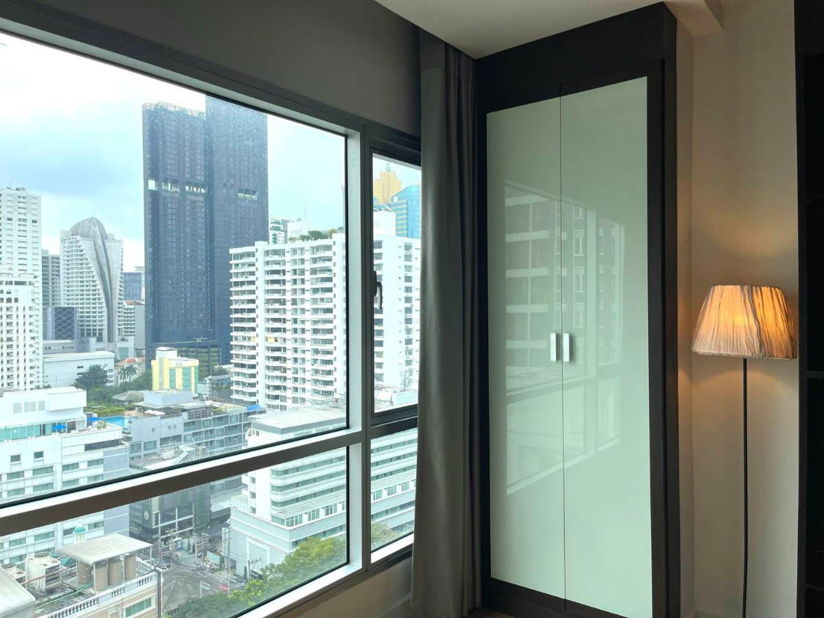 รูป The Trendy Condominium (เดอะ เทรนดี้ คอนโดมิเนียม)  ขนาด 73 ตร ม 1ห้องนอน 1 ห้องน้ำ ชั้น 9-15  อ่างอาบน้ำ - รูปที่ 4/25