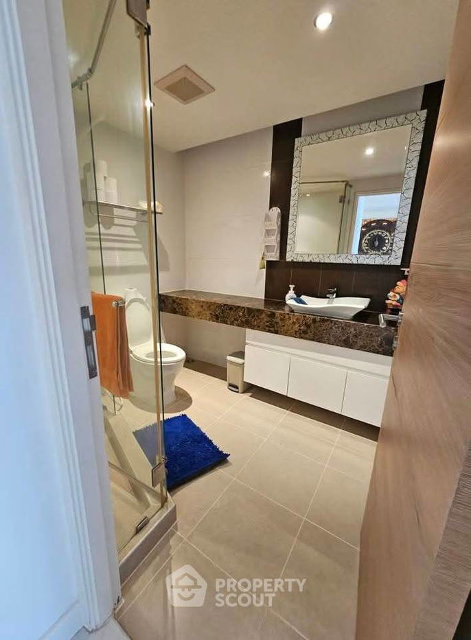picture 1-BR Condo at Sunset Boulevard Residence 2 close to Phratamnak (ID 2147558) - 3/5
