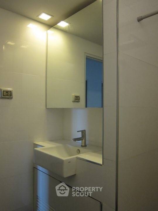 picture 3-BR Condo at Young Place Grand Le Gardine Paholyothin 37 near BTS Ratchayothin (ID 373621) - 4/14