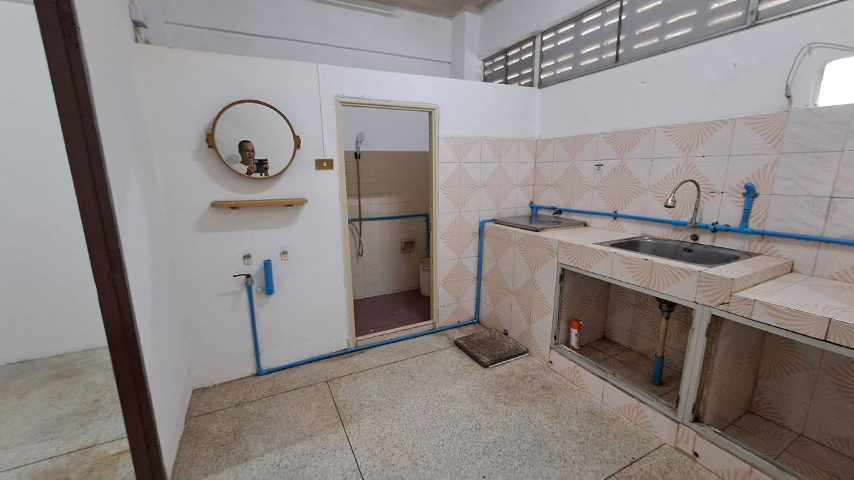 picture 🏡 Townhouse for Rent – On Nut 44 | Rungaroon Village | 2 Beds, 2 Baths | 9,000 THB/Month - 7/18