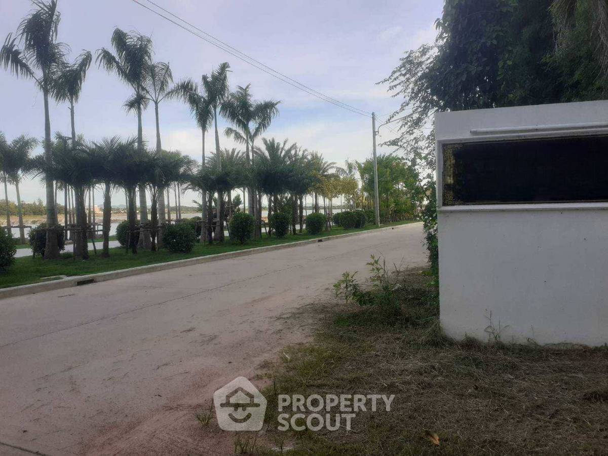picture 6,400 m² Land for Sale close to East Pattaya (ID 2217253) - 10/12