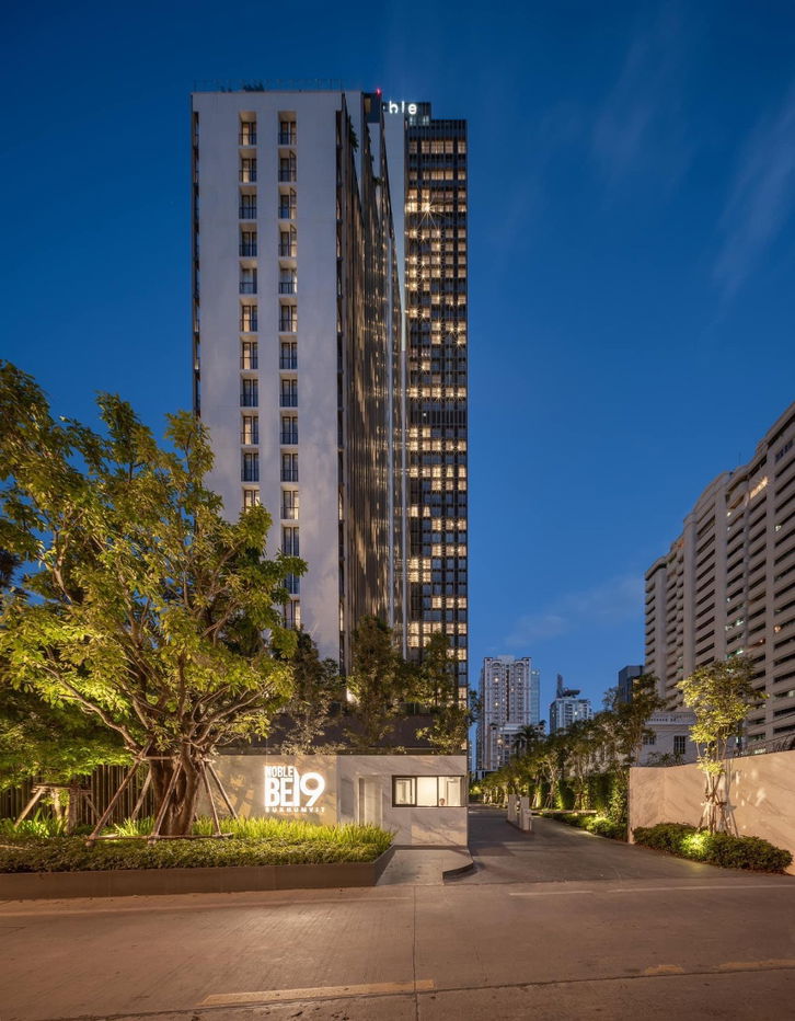 รูป 𝐍𝐨𝐛𝐥𝐞 𝐁𝟏𝟗 ห้องใหม่ แต่งสวย กว้าง เฟอร์นิเจอร์ครบ luxury รับสันญาระยะสั้น  𝟐𝟕,𝟎𝟎𝟎/เดือน - รูปที่ 18/26