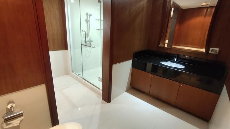 รูป LTHC12842 - Condo for sale คอนโด ขาย at Somkid Gardens สมคิด การ์เดน Size 437 sqm. 4 beds 4 baths Near BTS Chit Lom Station ONLY 98 MB - รูปที่ 16/17