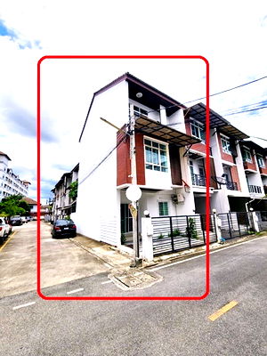 เช่าทาวน์โฮม ม.สุโขทัยธรรมาธิราช : MRTแจ้งวัฒนะปากเกร็ด 28 800 ม.ให้เช่า ทาวน์โฮมหลังมุม 3.5ชั้น เซ็นทรัล แจ้งวัฒนะ 699ม. 4 นอน 358ตร.ม. เมืองทองธานี