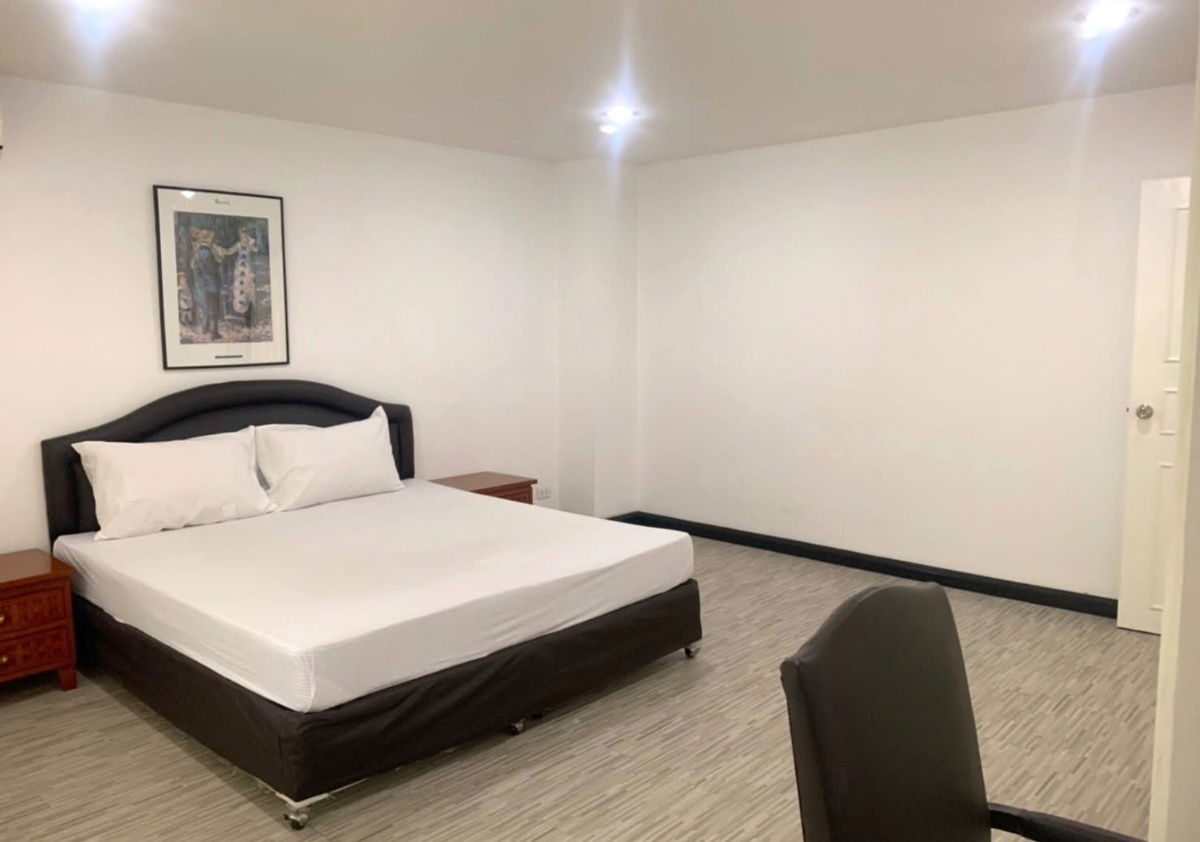 picture The Waterford Thonglor             11  - 7/16