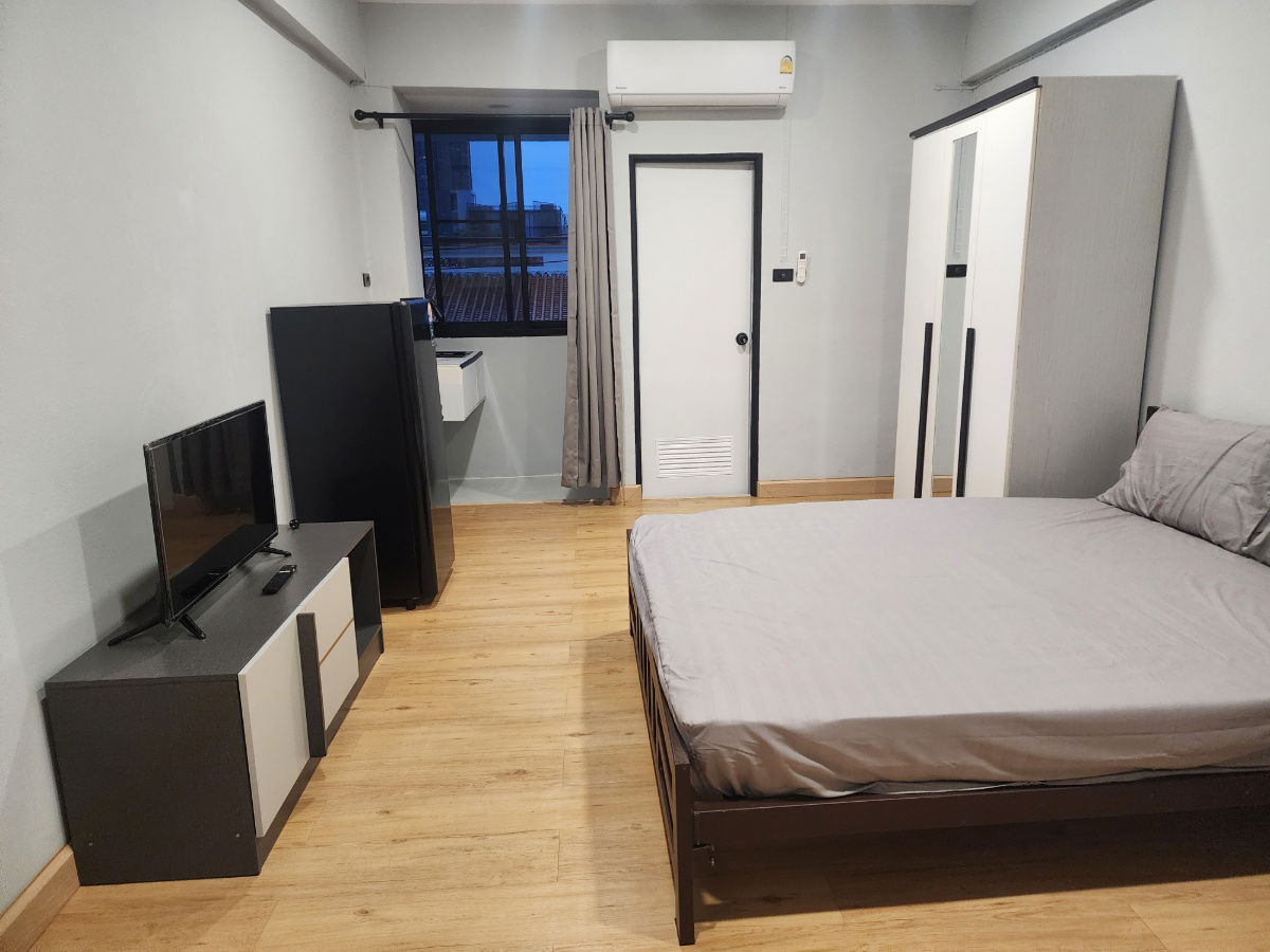 รูป ขาย คอนโด 🏡 ใกล้รถไฟฟ้าแอร์พอร์ตลิงค์รามคำแหง 🚅 เดินได้ 250 เมตร (ห้องใหม่ แต่งสวย) 🤩🥳✨ - รูปที่ 1/20