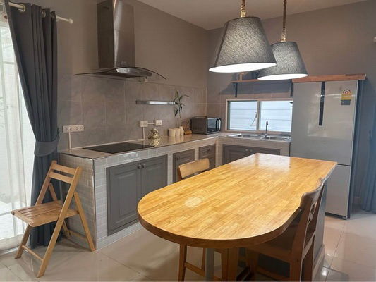picture FOR RENT THE VILLAGE BANGNA - WONGWAEN 2 / 3 bedrooms 2 bathrooms / 36 Sqw. 140 Sqm. **28,000** CLOSE TO MEGA BANGNA - 5/15