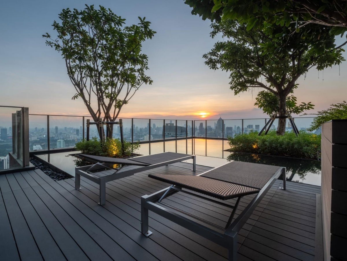 รูป 𝐍𝐨𝐛𝐥𝐞 𝐁𝟏𝟗 ห้องใหม่ แต่งสวย กว้าง เฟอร์นิเจอร์ครบ luxury รับสันญาระยะสั้น  𝟐𝟕,𝟎𝟎𝟎/เดือน - รูปที่ 26/26