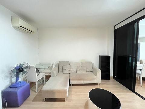 Life ladprao18. 1bed 40sqm. Available 15Aug25 Line id: @pfagent